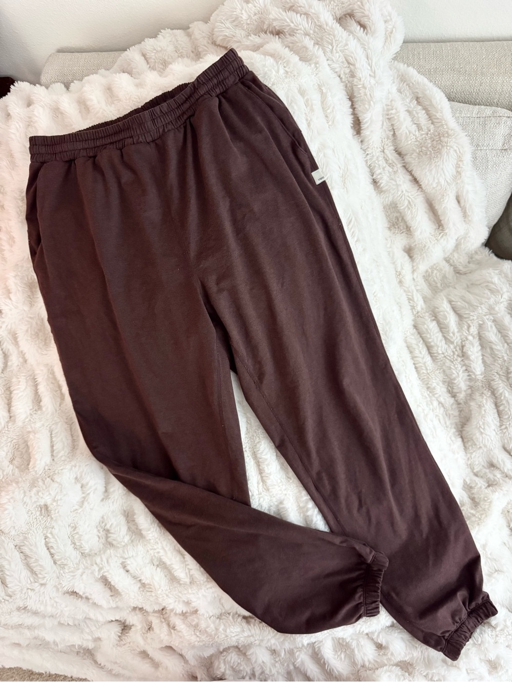 Vuori Boyfriend Chocolate Casual Joggers